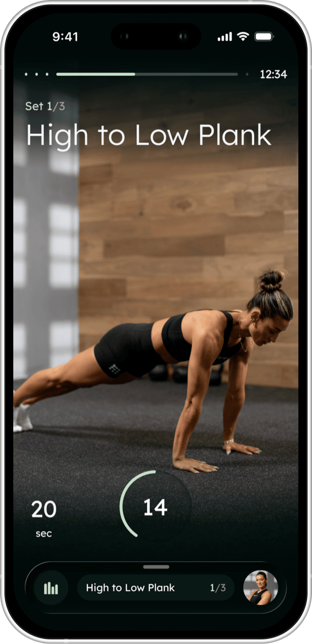 A live Farren session screen from Meghan Hayden's plan, showing the current exercise with reps, weight and a rest timer.